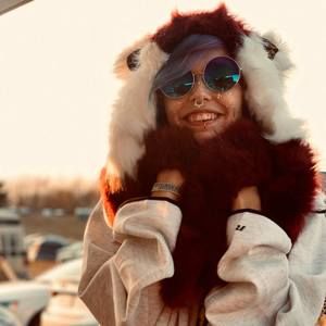 Meet your Posher, Gabby